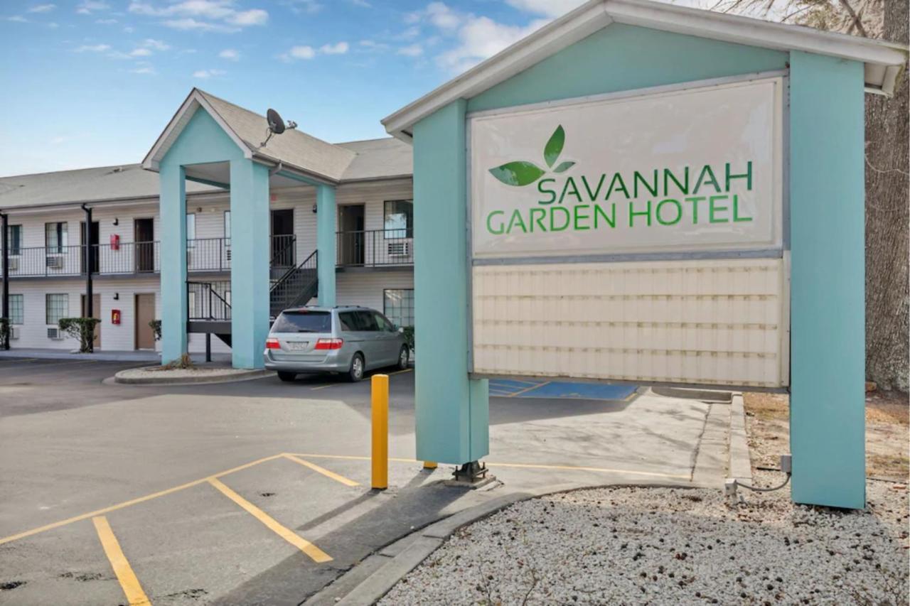 Savannah Garden Hotel Exterior photo